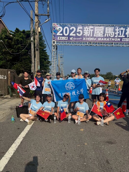 努力奔跑中圖片